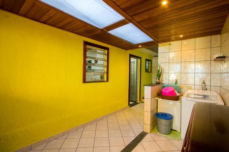 Casa à venda com 112m², 2 quartos e 2 vagas Casa à venda com 112m², 2 quartos e 2 vagasÁrea de serviço