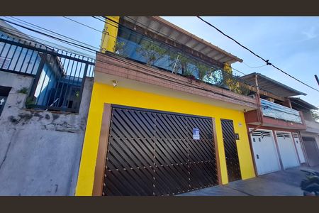 Fachada de casa à venda com 2 quartos, 112m² em Vila Bela Vista, Santo André