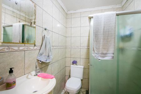 Casa à venda com 112m², 2 quartos e 2 vagas Casa à venda com 112m², 2 quartos e 2 vagasBanheiro