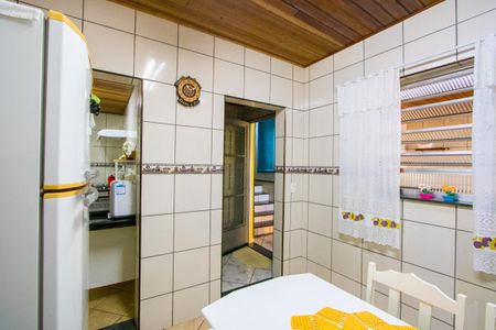 Casa à venda com 112m², 2 quartos e 2 vagas Casa à venda com 112m², 2 quartos e 2 vagasCozinha