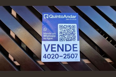 Casa à venda com 112m², 2 quartos e 2 vagas Casa à venda com 112m², 2 quartos e 2 vagasPlaquinha