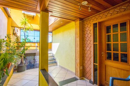 Casa à venda com 112m², 2 quartos e 2 vagas Casa à venda com 112m², 2 quartos e 2 vagasÁrea externa