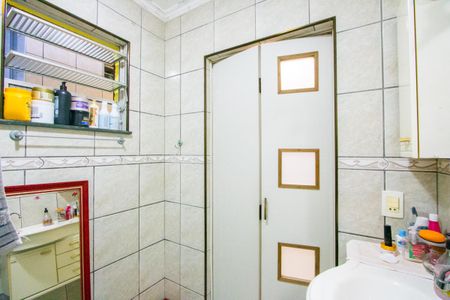 Banheiro de casa à venda com 2 quartos, 112m² em Vila Bela Vista, Santo André