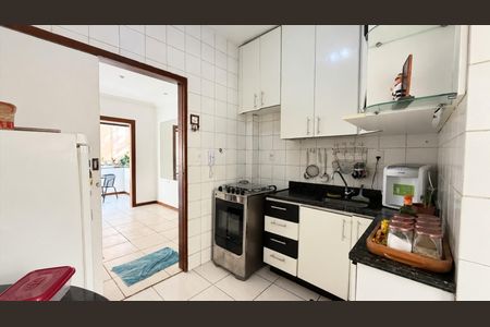 Apartamento para alugar com 85m², 3 quartos e 1 vaga Apartamento para alugar com 85m², 3 quartos e 1 vagaCozinha