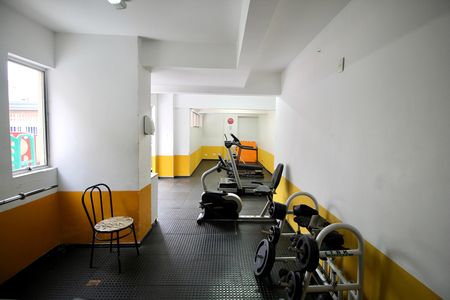 Apartamento para alugar com 135m², 2 quartos e 1 vaga Apartamento para alugar com 135m², 2 quartos e 1 vagaÁrea comum - Academia