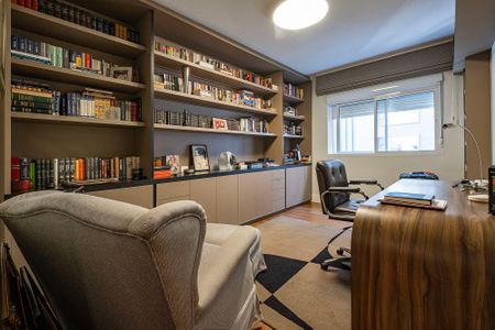 Apartamento à venda com 303m², 3 quartos e 3 vagas Apartamento à venda com 303m², 3 quartos e 3 vagasQuarto 3