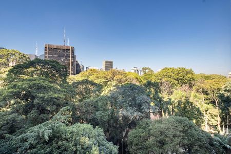 Apartamento à venda com 303m², 3 quartos e 3 vagas Apartamento à venda com 303m², 3 quartos e 3 vagasSala - Vista
