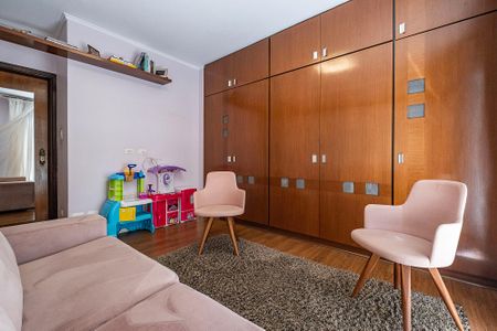 Apartamento à venda com 303m², 3 quartos e 3 vagas Apartamento à venda com 303m², 3 quartos e 3 vagasQuarto 4