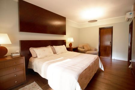 Apartamento à venda com 303m², 5 quartos e 3 vagas