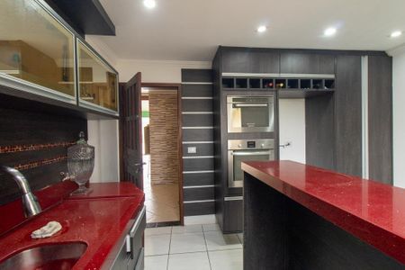 Cozinha de casa para alugar com 4 quartos, 185m² em Pinheirinho, Curitiba
