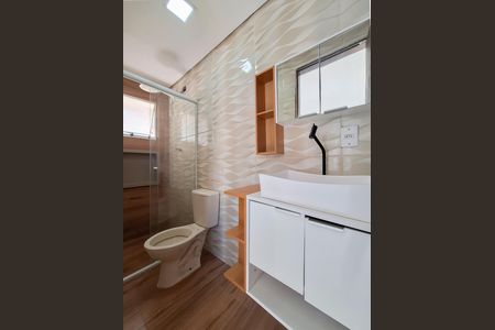 Casa para alugar com 2147483650m², 2 quartos e sem vaga Casa para alugar com 2147483650m², 2 quartos e sem vagaBanheiro Quarto 2