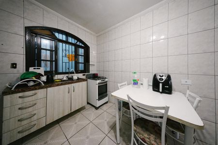 Casa para alugar com 3 quartos, 240m² em Parque Boturussu, São Paulo