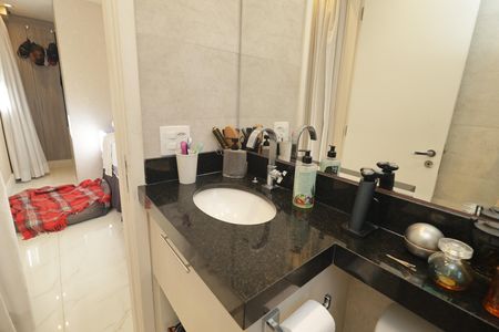 Apartamento para alugar com 55m², 2 quartos e 1 vagaBanheiro da Suíte