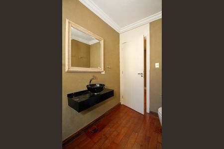 Casa para alugar com 150m², 2 quartos e 2 vagas Casa para alugar com 150m², 2 quartos e 2 vagasBanheiro