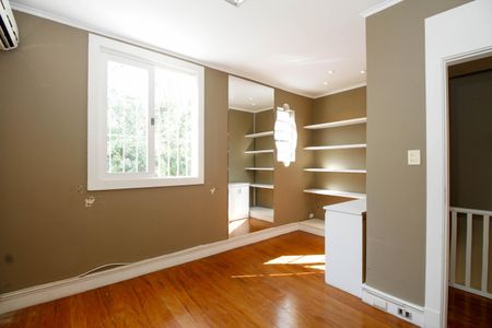 Casa para alugar com 150m², 2 quartos e 2 vagas Casa para alugar com 150m², 2 quartos e 2 vagasQuarto 1