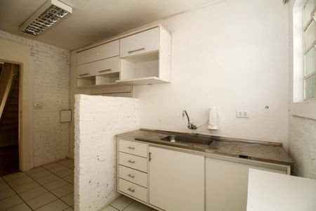 Cozinha de casa para alugar com 2 quartos, 150m² em Jardim Paulistano, São Paulo