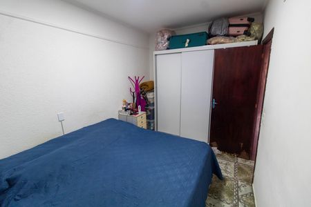 Casa à venda com 200m², 3 quartos e 3 vagas Casa à venda com 200m², 3 quartos e 3 vagasSUITE