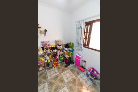 Casa à venda com 200m², 3 quartos e 3 vagas Casa à venda com 200m², 3 quartos e 3 vagasQUARTO 2