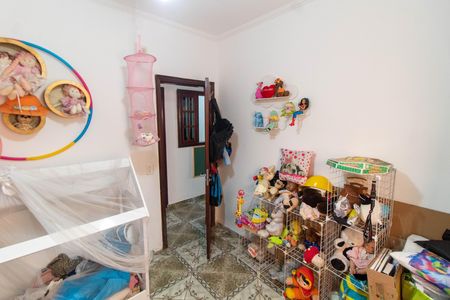 Casa à venda com 200m², 3 quartos e 3 vagas Casa à venda com 200m², 3 quartos e 3 vagasQUARTO 2