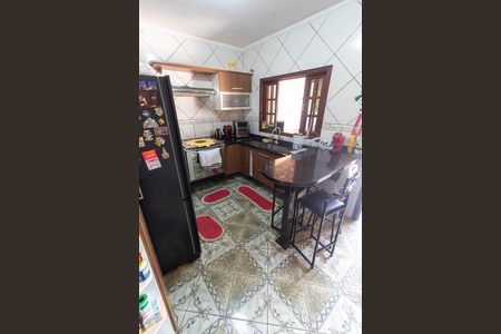 Casa à venda com 200m², 3 quartos e 3 vagas Casa à venda com 200m², 3 quartos e 3 vagasBANHEIRO SOCIAL