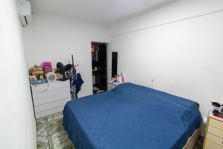 Casa à venda com 200m², 3 quartos e 3 vagas Casa à venda com 200m², 3 quartos e 3 vagasSUITE