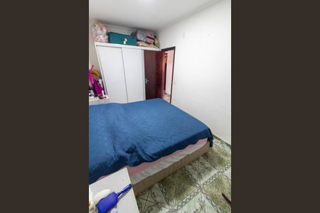 Casa à venda com 200m², 3 quartos e 3 vagas Casa à venda com 200m², 3 quartos e 3 vagasSUITE