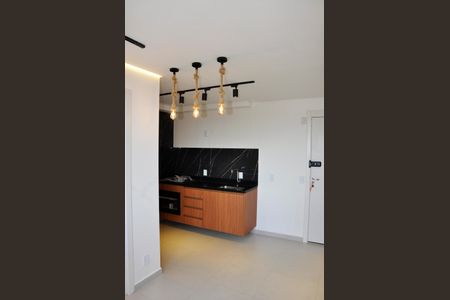 Apartamento para alugar com 38m², 2 quartos e sem vaga Apartamento para alugar com 38m², 2 quartos e sem vagaDetalhe - Sala e Sala de Jantar