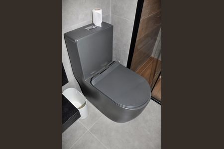 Apartamento para alugar com 38m², 2 quartos e sem vaga Apartamento para alugar com 38m², 2 quartos e sem vagaDetalhe - Banheiro Social
