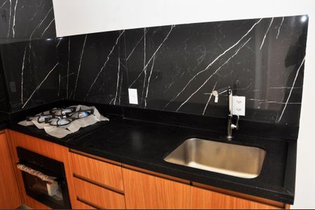 Apartamento para alugar com 38m², 2 quartos e sem vaga Apartamento para alugar com 38m², 2 quartos e sem vagaDetalhe - Cozinha Americana