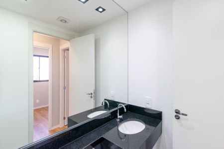 Apartamento para alugar com 38m², 2 quartos e sem vaga Apartamento para alugar com 38m², 2 quartos e sem vagaBanheiro