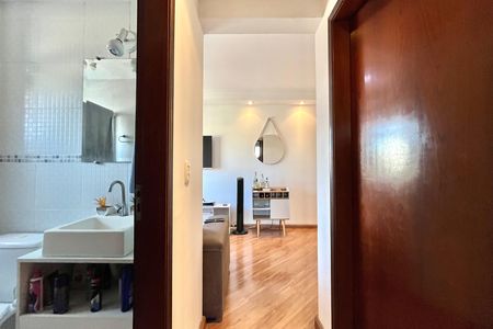 Apartamento à venda com 50m², 2 quartos e 1 vaga Apartamento à venda com 50m², 2 quartos e 1 vagaCorredor