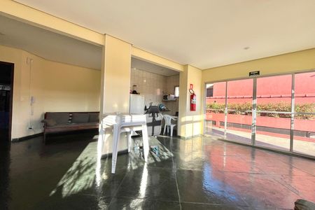 Apartamento à venda com 50m², 2 quartos e 1 vaga Apartamento à venda com 50m², 2 quartos e 1 vagaÁrea comum - Salão de festas