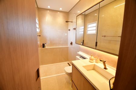 Casa à venda com 490m², 3 quartos e 4 vagasBanheiro Suíte