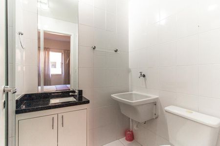Studio para alugar com 32m², 1 quarto e 1 vaga Studio para alugar com 32m², 1 quarto e 1 vagaBanheiro