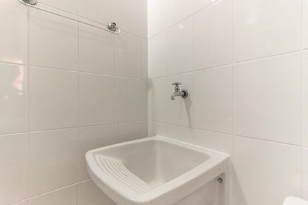 Studio para alugar com 32m², 1 quarto e 1 vaga Studio para alugar com 32m², 1 quarto e 1 vagaBanheiro - Tanque