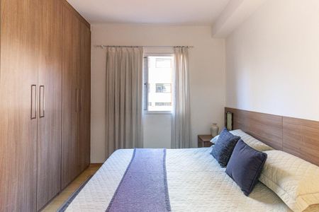 Studio para alugar com 32m², 1 quarto e 1 vaga Studio para alugar com 32m², 1 quarto e 1 vagaStudio