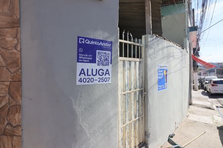 Fachada de casa para alugar com 1 quarto, 38m² em Conceicao, Osasco