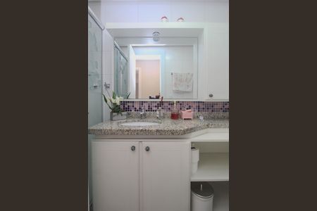 Apartamento para alugar com 84m², 3 quartos e 2 vagas Apartamento para alugar com 84m², 3 quartos e 2 vagasBanheiro