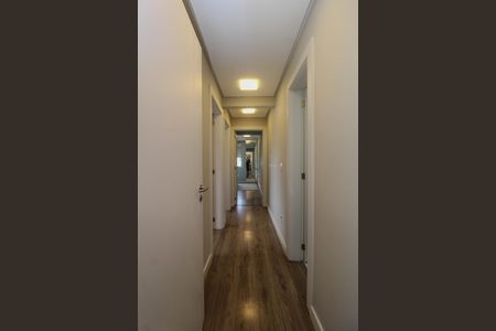 Apartamento para alugar com 84m², 3 quartos e 2 vagas Apartamento para alugar com 84m², 3 quartos e 2 vagasCorredor