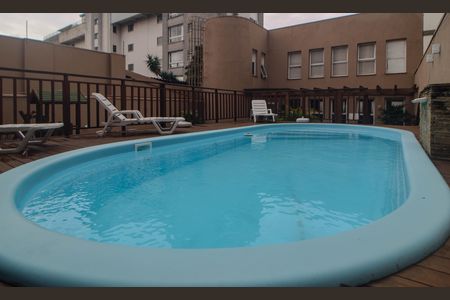 Apartamento para alugar com 84m², 3 quartos e 2 vagas Apartamento para alugar com 84m², 3 quartos e 2 vagasÁrea comum - Piscina