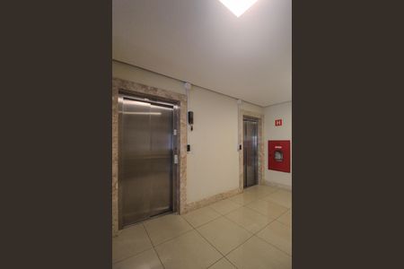 Apartamento para alugar com 84m², 3 quartos e 2 vagas Apartamento para alugar com 84m², 3 quartos e 2 vagasHall de entrada