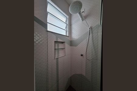 Apartamento à venda com 100m², 2 quartos e sem vaga Apartamento à venda com 100m², 2 quartos e sem vagaBanheiro da Suíte 2