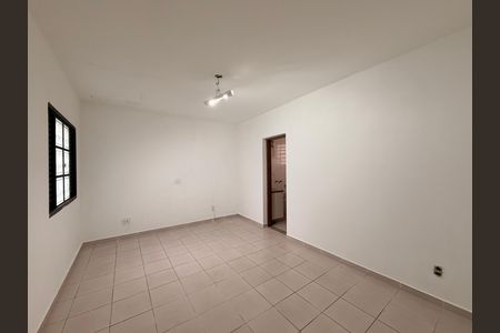 Casa para alugar com 566m², 3 quartos e 3 vagasQuarto 2 - Suíte
