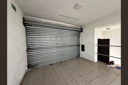 Garagem de casa para alugar com 3 quartos, 566m² em Vila Vianelo, Jundiaí