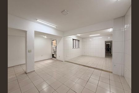 Sala de casa para alugar com 3 quartos, 566m² em Vila Vianelo, Jundiaí