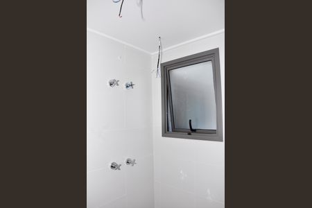Apartamento para alugar com 106m², 3 quartos e 2 vagas Apartamento para alugar com 106m², 3 quartos e 2 vagasDetalhe - Banheiro Social