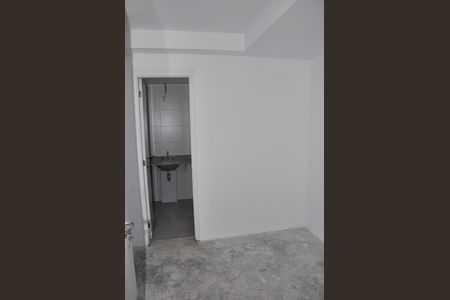 Apartamento para alugar com 106m², 3 quartos e 2 vagas Apartamento para alugar com 106m², 3 quartos e 2 vagasDetalhe - Quarto 01 com Suíte