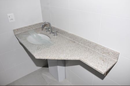 Apartamento para alugar com 106m², 3 quartos e 2 vagas Apartamento para alugar com 106m², 3 quartos e 2 vagasDetalhe - Suíte