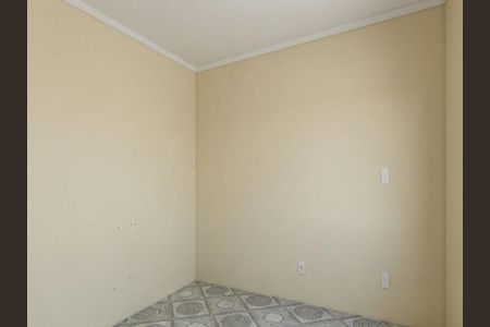 Quarto de casa para alugar com 1 quarto, 50m² em Irajá, Rio de Janeiro
