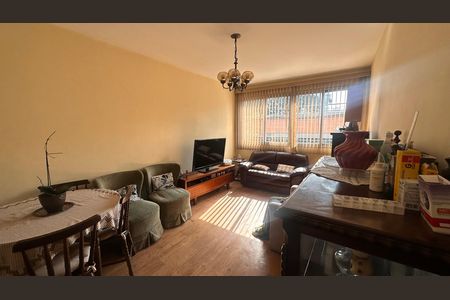 Apartamento à venda com 78m², 2 quartos e 1 vaga